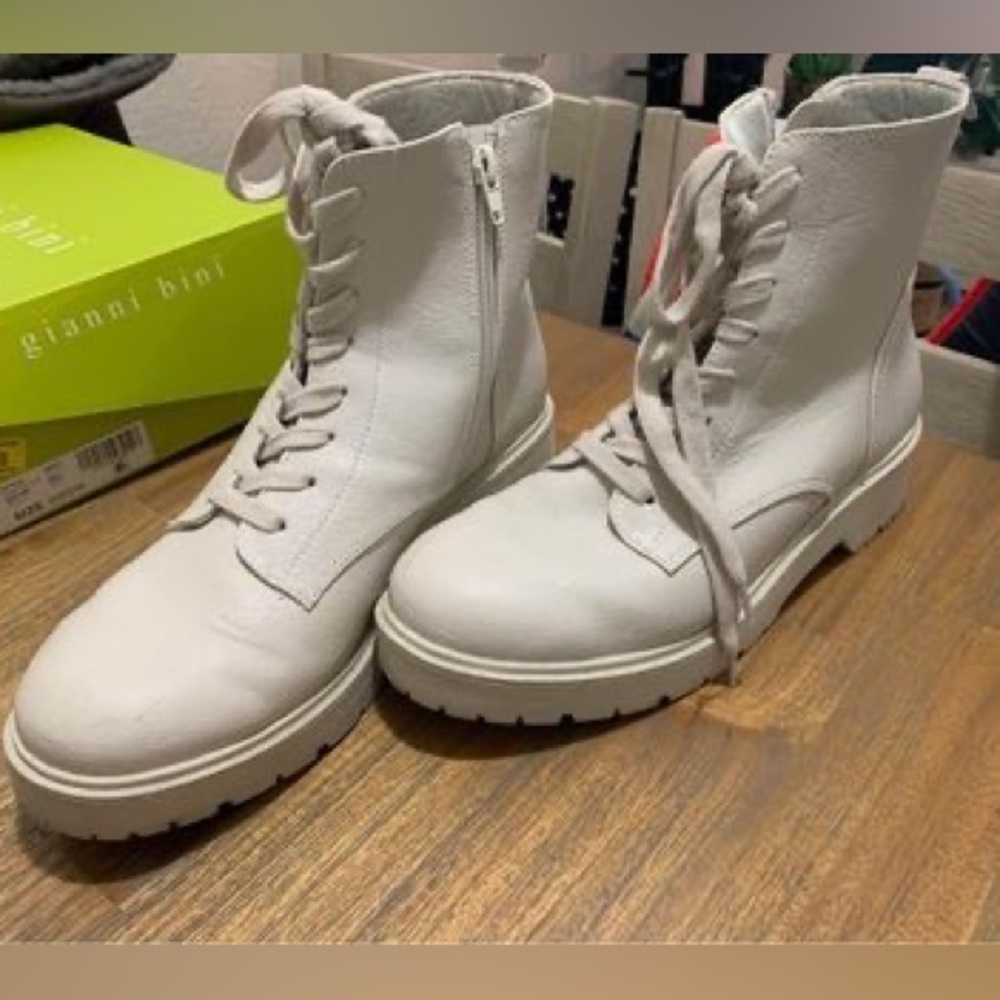 Off-White Women’s combat boots